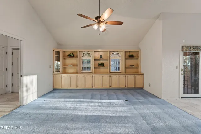 $459,999 | 401 Sharondale Drive, El Paso, TX 79912