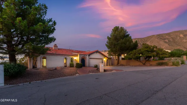 $459,999 | 401 Sharondale Drive, El Paso, TX 79912