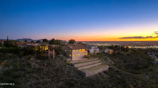 $459,999 | 401 Sharondale Drive, El Paso, TX 79912