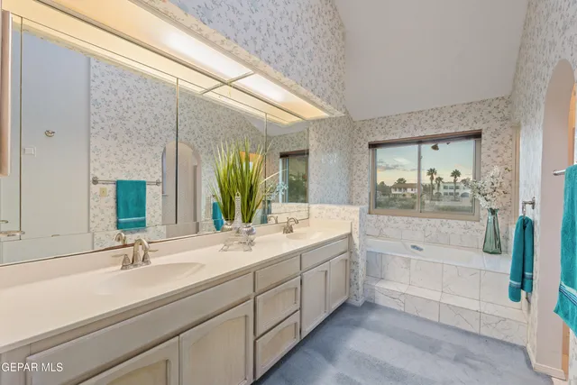 $459,999 | 401 Sharondale Drive, El Paso, TX 79912