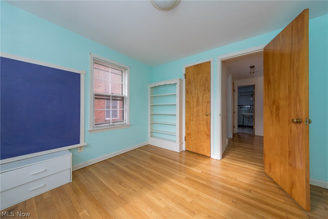 2369 Charney Road Cleveland, OH 44118 - Photo 22 of 33