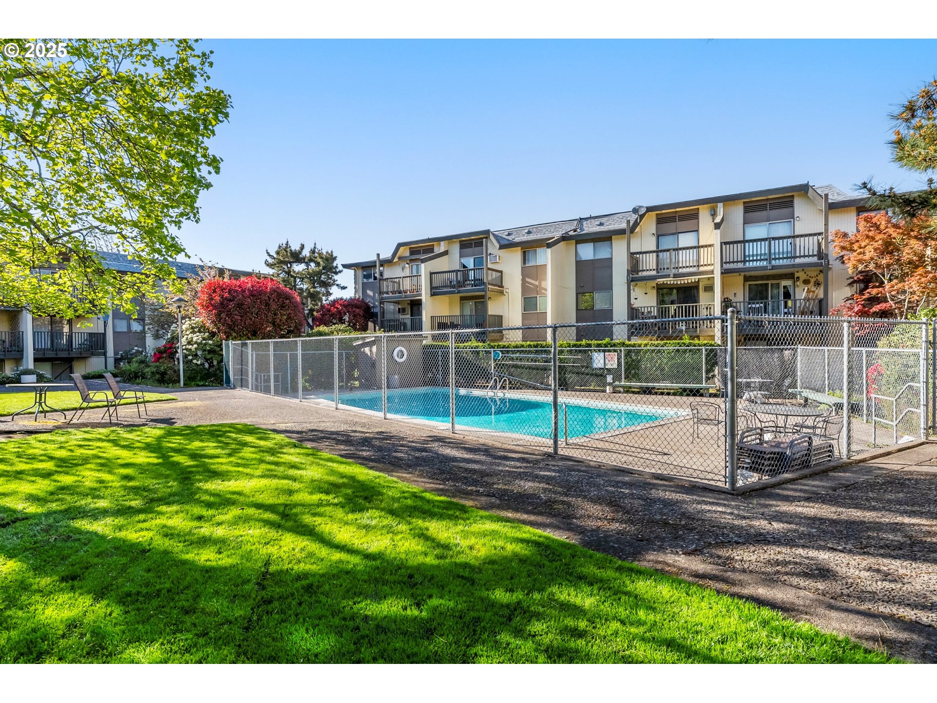 4059 Donald Street, Unit E Eugene, OR 97405 - Photo 27 of 31