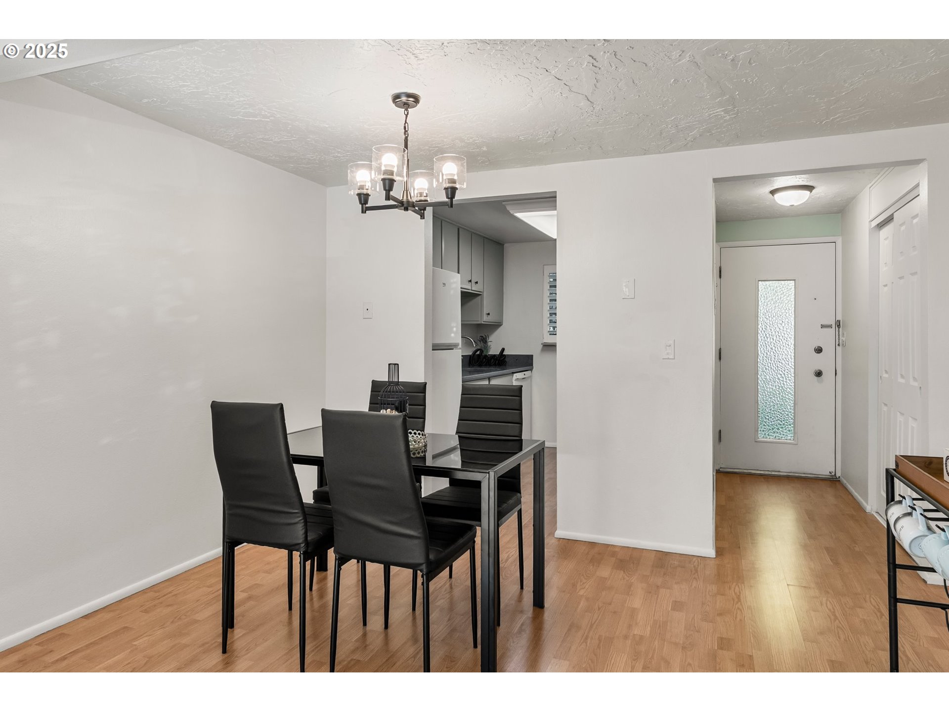 4059 Donald Street, Unit E Eugene, OR 97405 - Photo 4 of 31