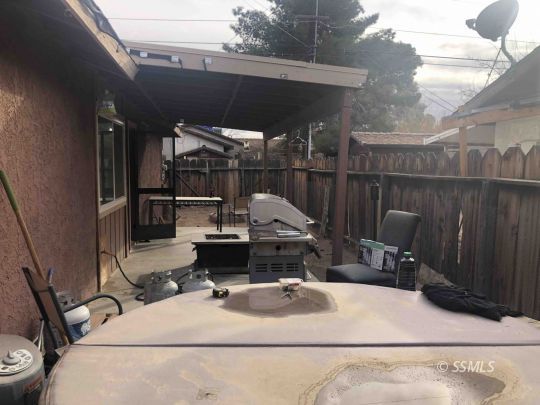 125 South Broadway Street Ridgecrest, CA 93555 - Photo 15 of 24 a view of backyard with seating space