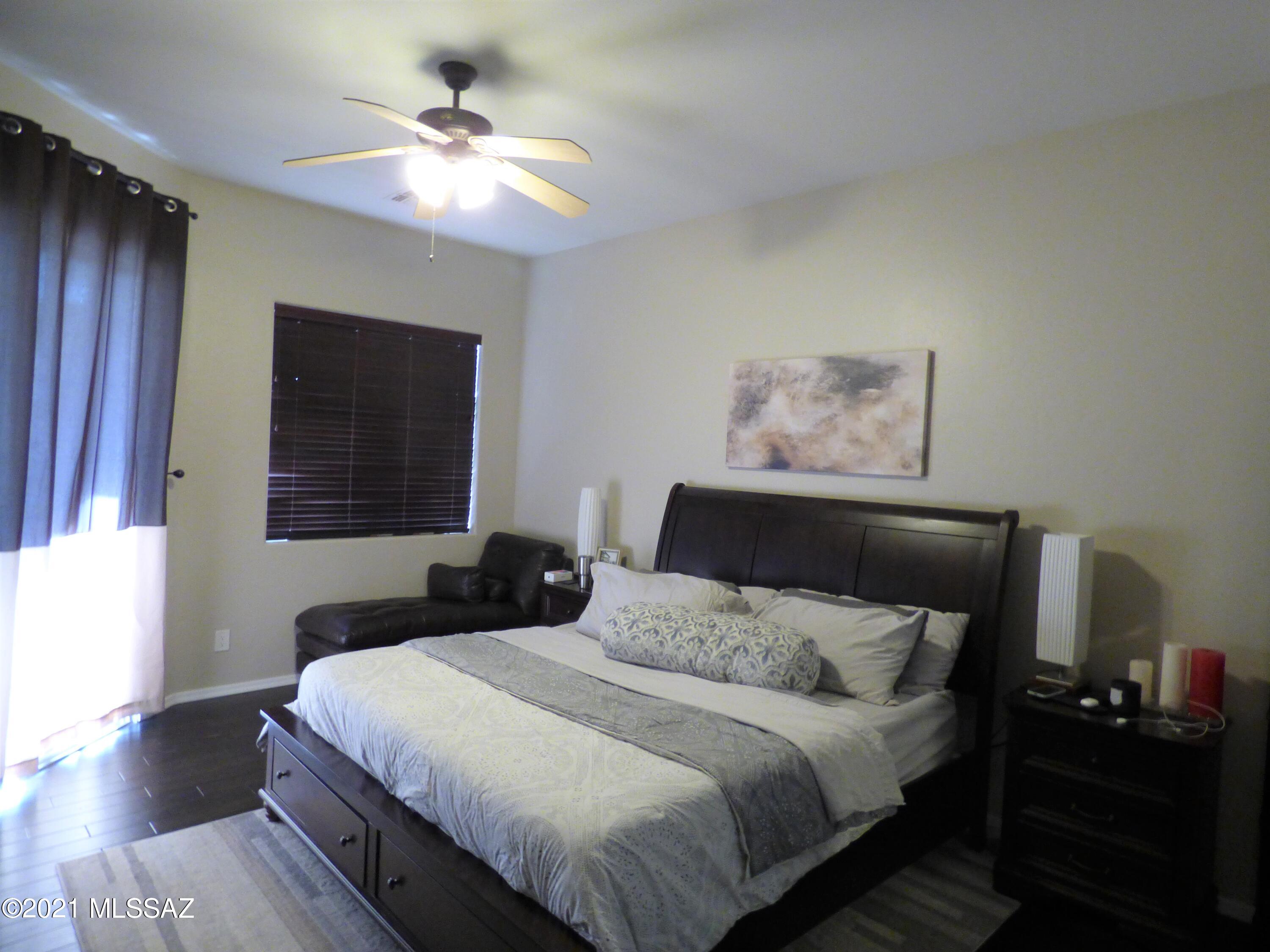 5251 Spring Canyon Place Tucson, AZ 85749 - Photo 12 of 26 Gallery Image 12