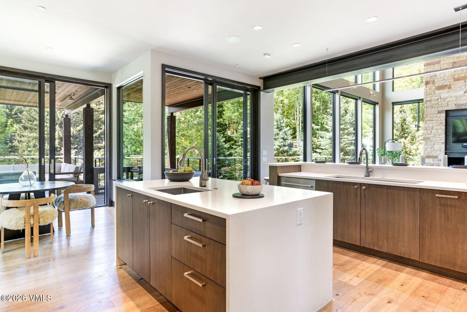 2440 Chamonix Lane Vail, CO 81657 - Photo 21 of 54 photo_online_020