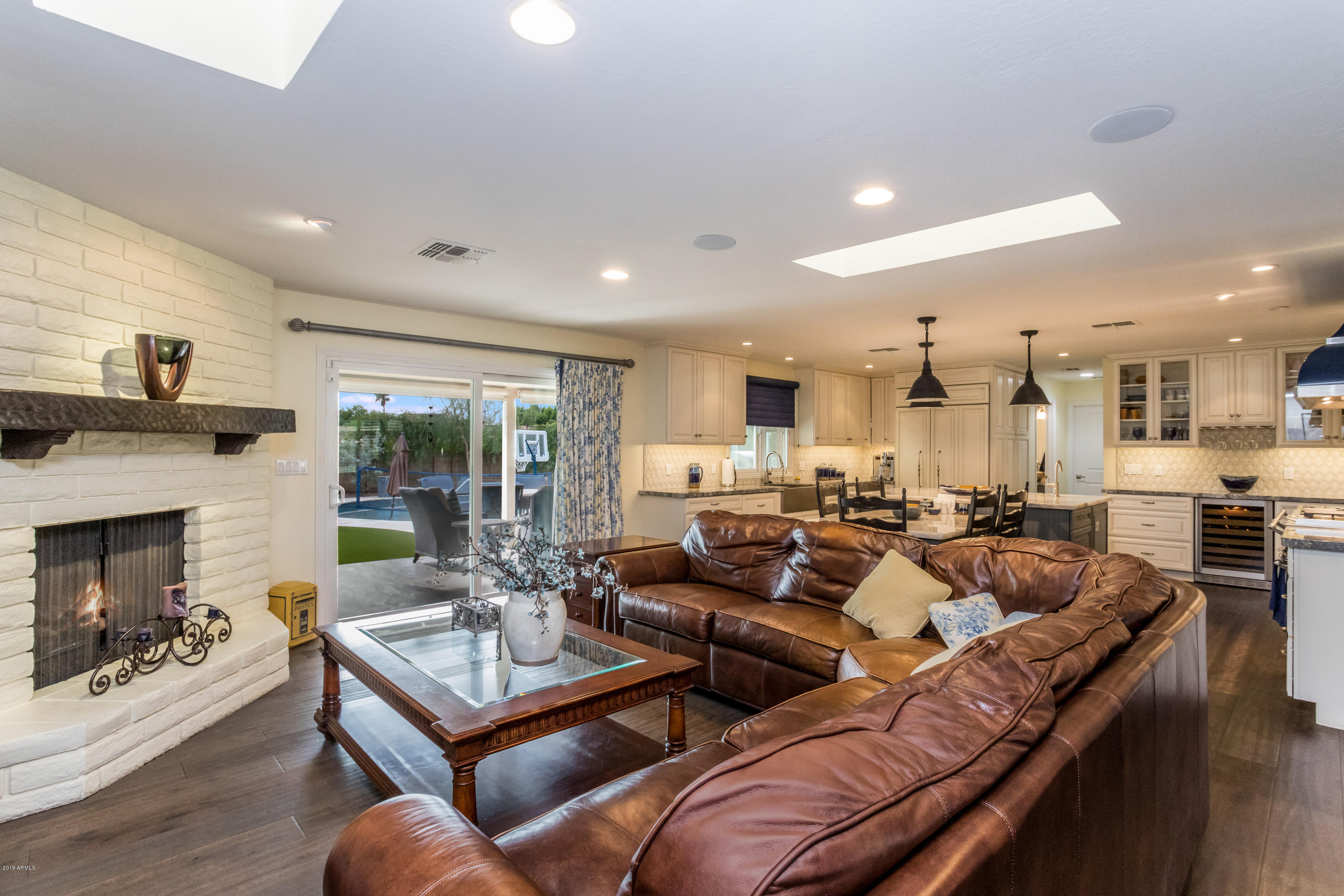 2307 East Lamar Road Phoenix, AZ 85016 - Photo 4 of 28 2307 E Lamar-11