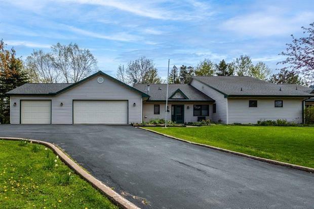 204 Prentice Heights Road Ashland, WI 54806 - Photo 2 of 21 Gallery Image 2