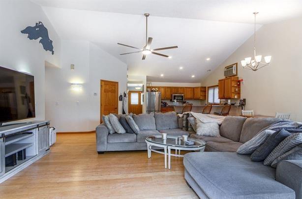 204 Prentice Heights Road Ashland, WI 54806 - Photo 5 of 21 Gallery Image 5