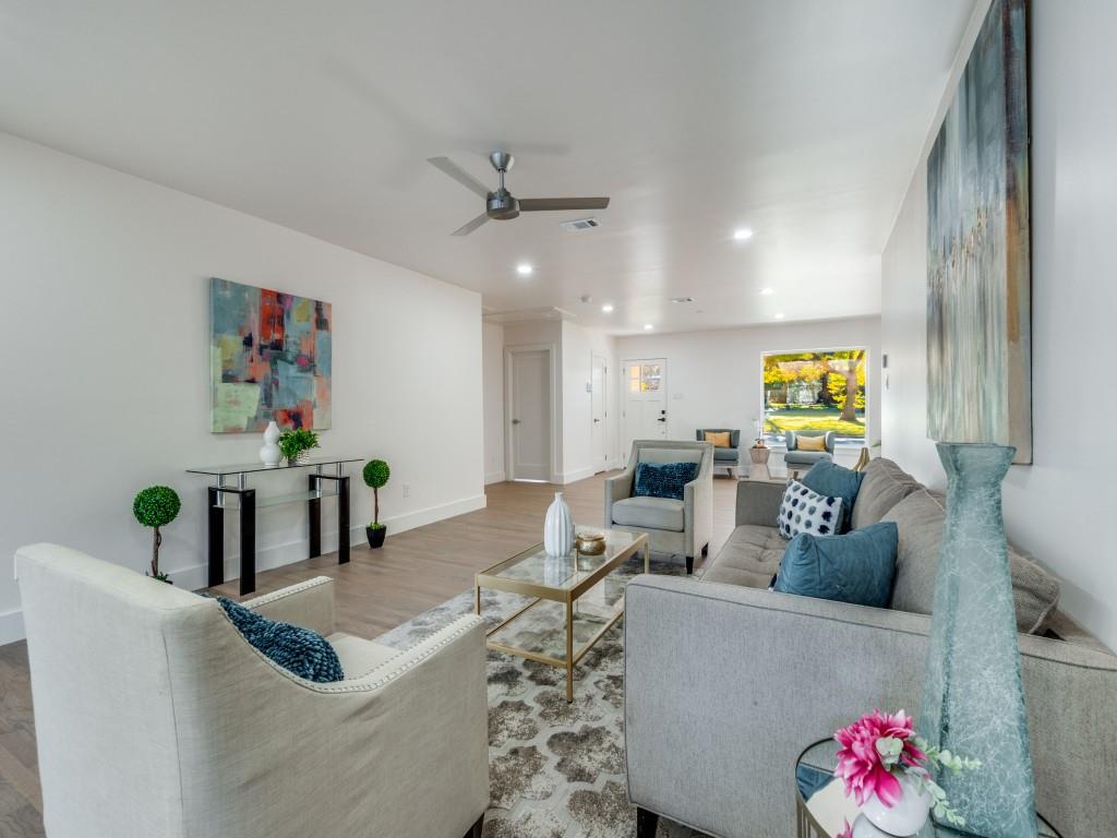 6611 Blessing Drive Dallas, TX 75214 - Photo 5 of 25 a living room with furniture and a couch