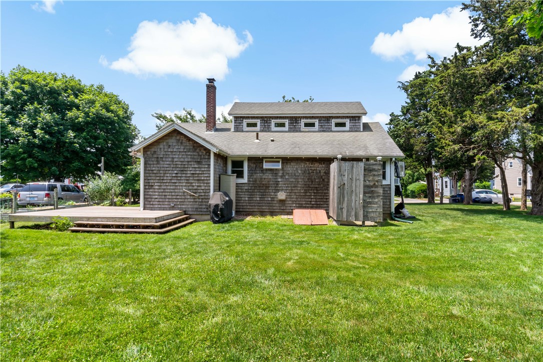 39 Salt Pond Way Westerly, RI 02891 - Photo 23 of 28