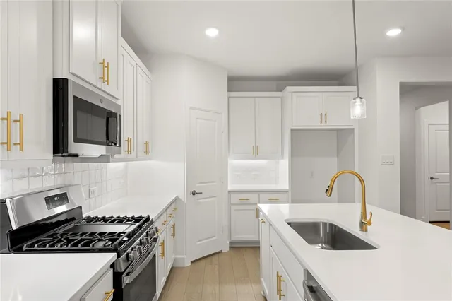 $399,990 | 2806 Troon Street, Royse City, TX 75189