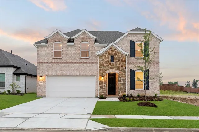 $399,990 | 2806 Troon Street, Royse City, TX 75189