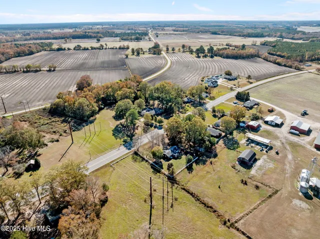 $170,000 | 212 West Church Street, Conetoe, NC 27819