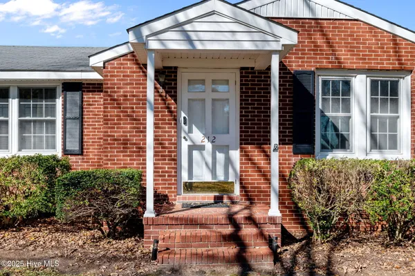 $170,000 | 212 West Church Street, Conetoe, NC 27819