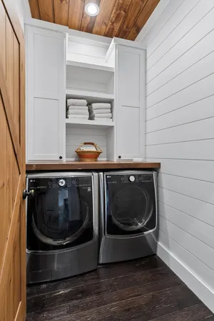 $2,250,000 | 29921 40th Avenue, Cadott, WI 54727