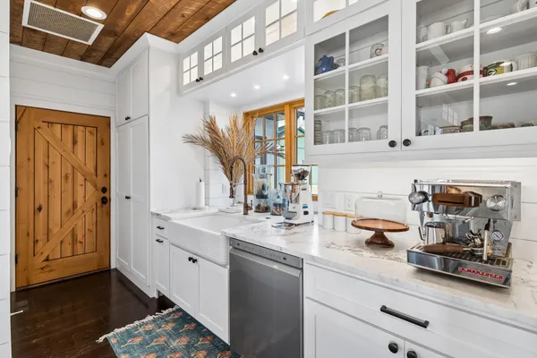 $2,250,000 | 29921 40th Avenue, Cadott, WI 54727