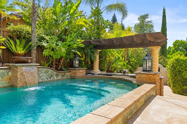 $2,095,000 | 318 Canyon Falls Drive, Folsom, CA 95630