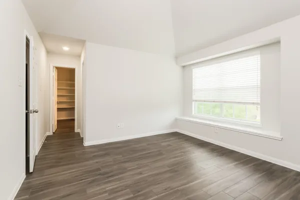 $1,940 | 2422 Gibbs Bend Court, Houston, TX 77073