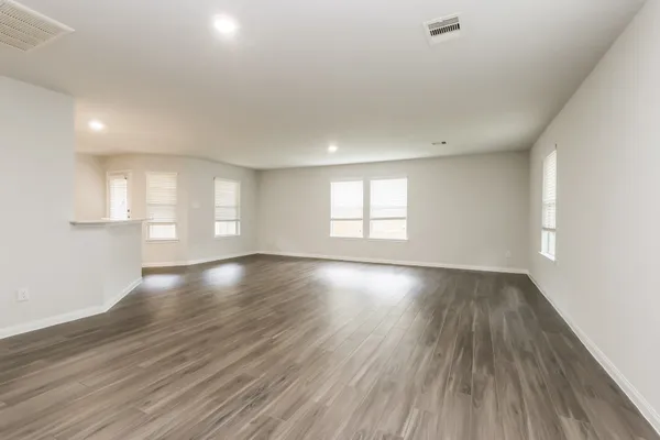 $1,940 | 2422 Gibbs Bend Court, Houston, TX 77073