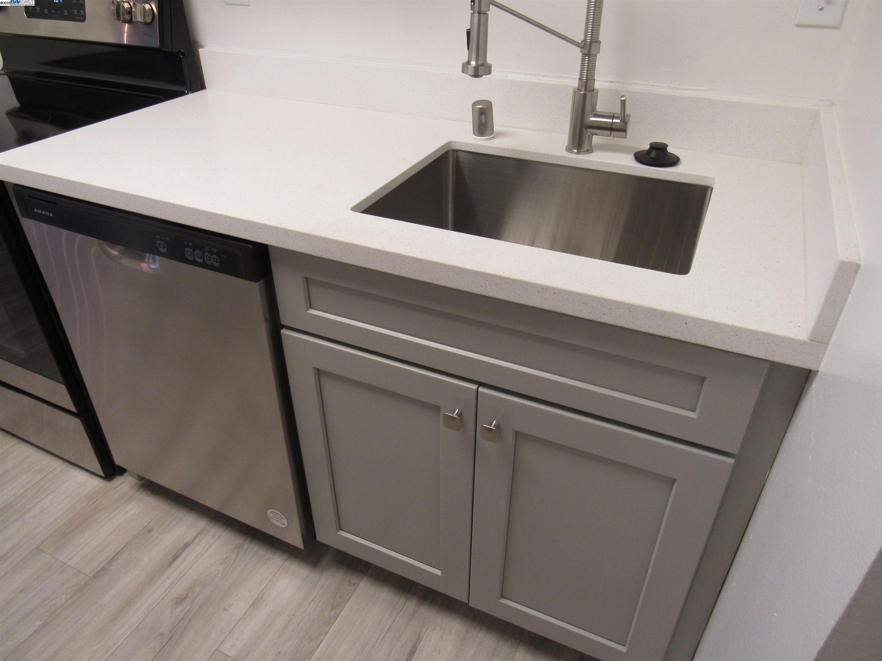 3909 Stevenson Boulevard, Unit 402 Fremont, CA 94538 - Photo 5 of 32