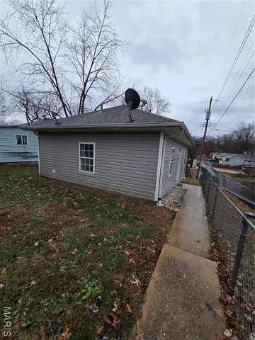 $135,000 | 205 Cottage Street, St. Clair, MO 63077