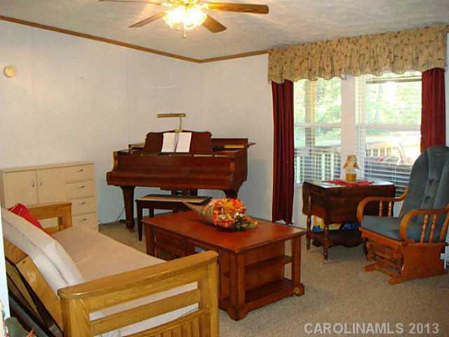 1851 East Chappell Road McConnells, SC 29726 - Photo 3 of 16 Gallery Image 3