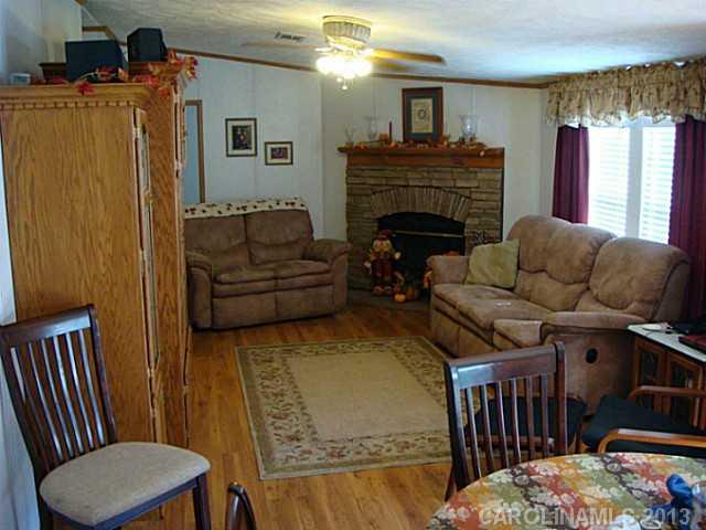 1851 East Chappell Road McConnells, SC 29726 - Photo 5 of 16 Gallery Image 5