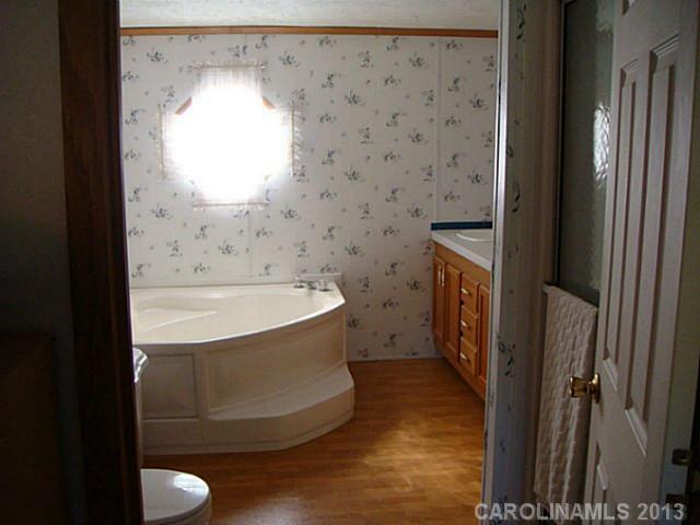 1851 East Chappell Road McConnells, SC 29726 - Photo 8 of 16 Gallery Image 8