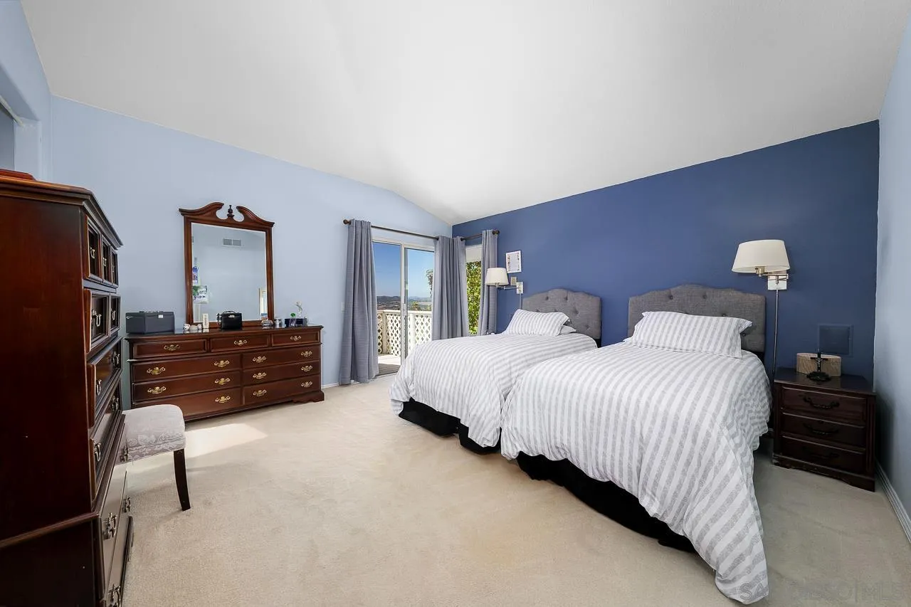 5114 Bella Collina Street Oceanside, CA 92056 - Photo 26 of 74