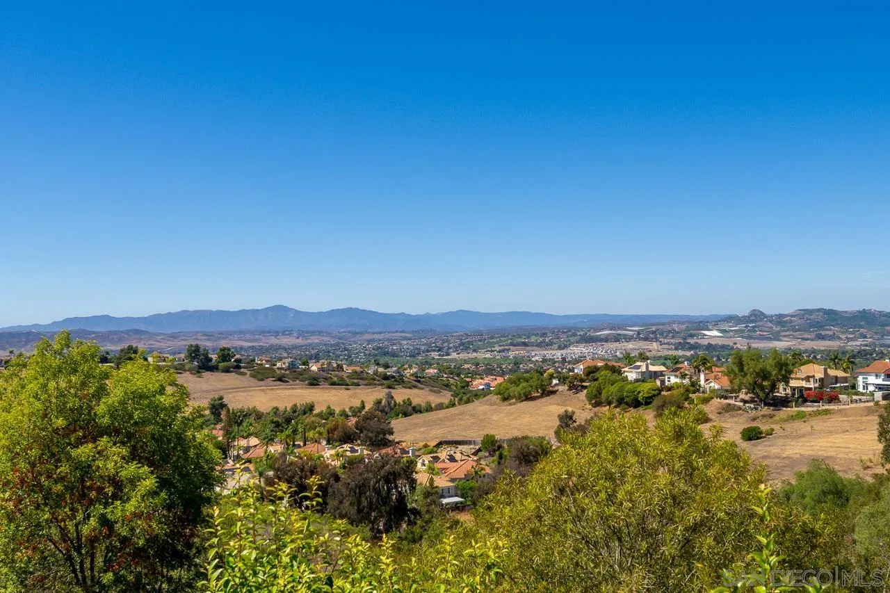 5114 Bella Collina Street Oceanside, CA 92056 - Photo 68 of 74 a view of lake and mountain
