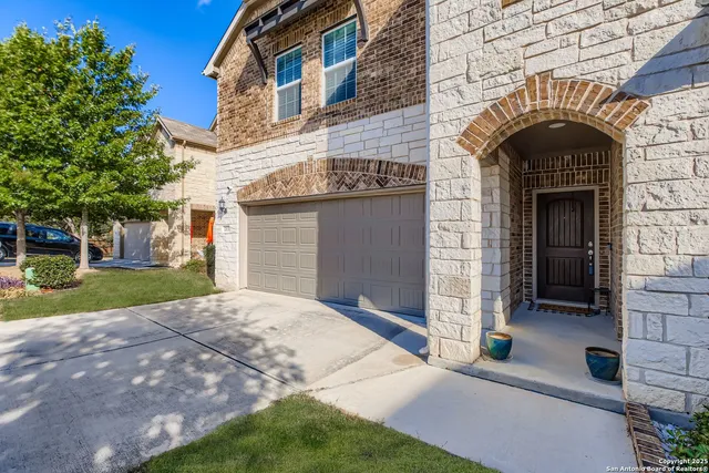 $525,000 | 10639 Hibiscus Cove, Helotes, TX 78023