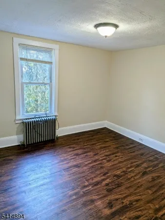 $1,700 | 452 Pursel Street, Phillipsburg, NJ 08865