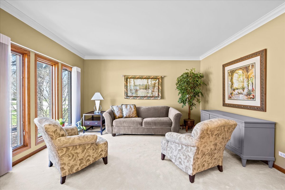 1928 North Ridge Avenue Arlington Heights, IL 60004 - Photo 12 of 36