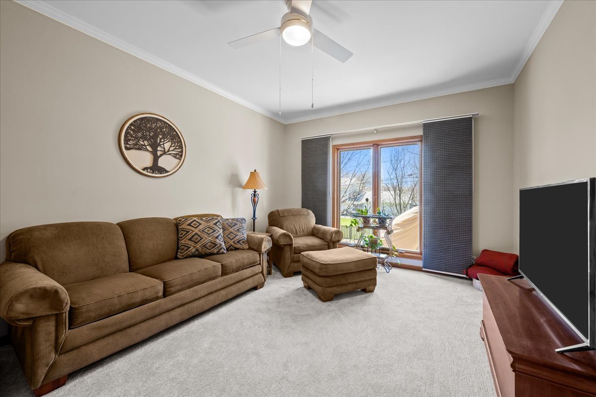 1928 North Ridge Avenue Arlington Heights, IL 60004 - Photo 13 of 36