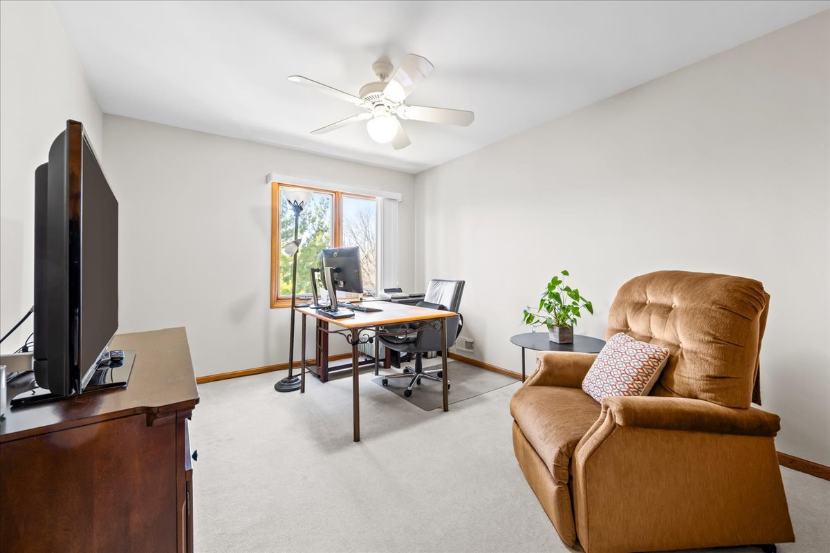 1928 North Ridge Avenue Arlington Heights, IL 60004 - Photo 19 of 36