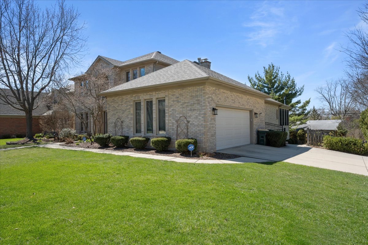 1928 North Ridge Avenue Arlington Heights, IL 60004 - Photo 27 of 36