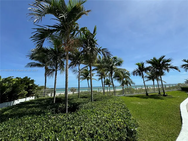 $1,900,000 | 5151 Collins Avenue, Unit 1023 & 1123, Miami Beach, FL 33140