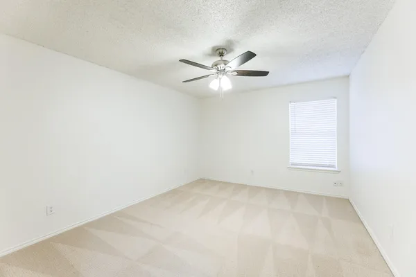 $1,300 | 10104 Englewood Avenue, Unit 2, Lubbock, TX 79424