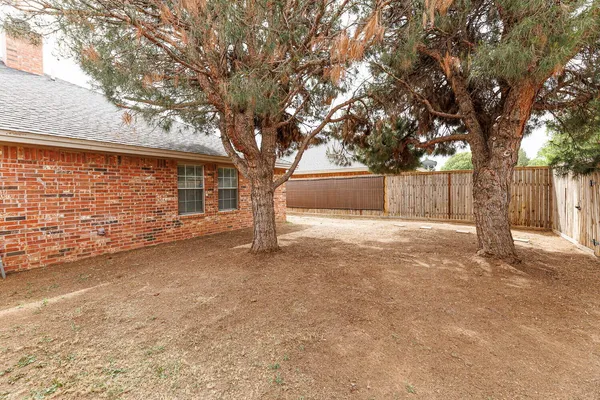 $1,300 | 10104 Englewood Avenue, Unit 2, Lubbock, TX 79424