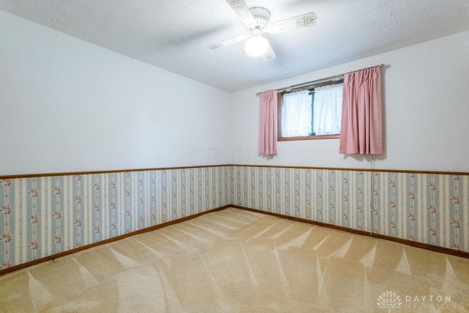 3215 East Pitchin Road Springfield, OH 45502 - Photo 27 of 49