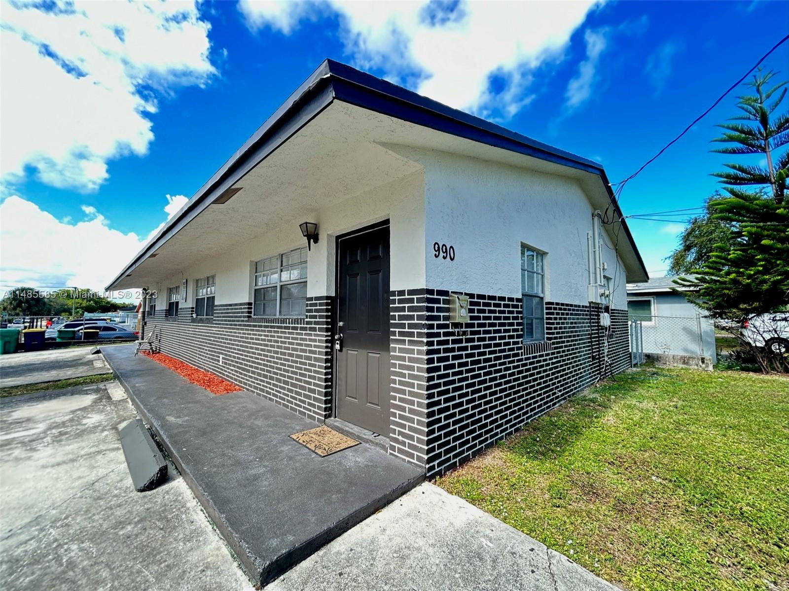 990 Phippen Waiters Road, Unit 1 Dania Beach, FL 33004 - Photo 8 of 8