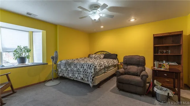 $510,000 | 958 Twin Valley Loop, Linn Creek, MO 65052