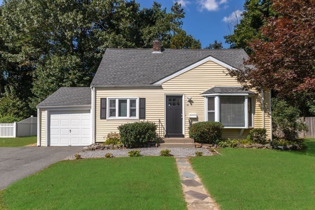 10 Suffolk Road Sharon, MA 02067 - Photo 13 of 31 Gallery Image 13