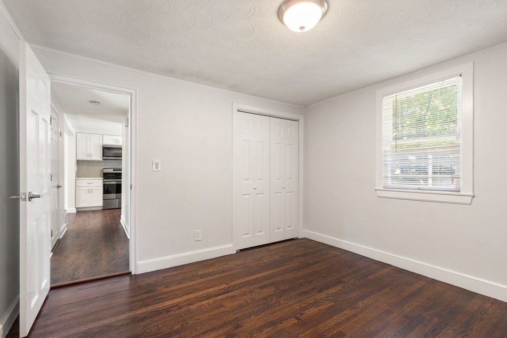 10 Suffolk Road Sharon, MA 02067 - Photo 20 of 31 Gallery Image 20