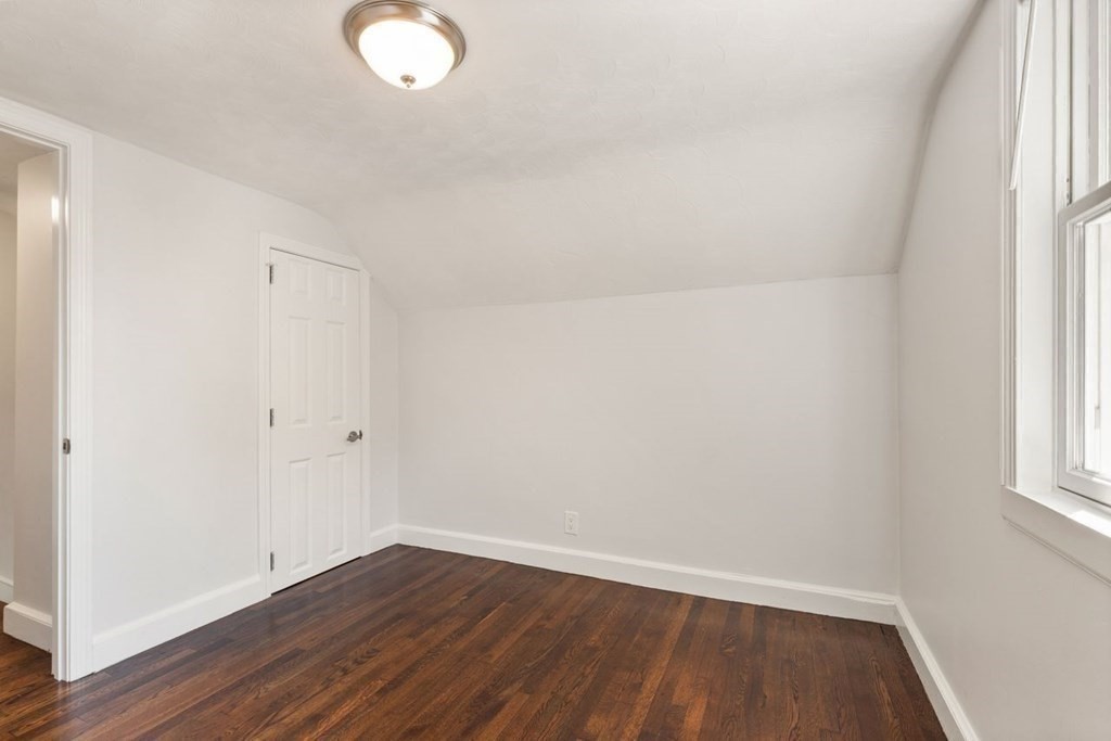 10 Suffolk Road Sharon, MA 02067 - Photo 21 of 31 Gallery Image 21