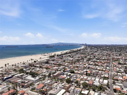 $1,599,000 | 118 Glendora Avenue, Long Beach, CA 90803