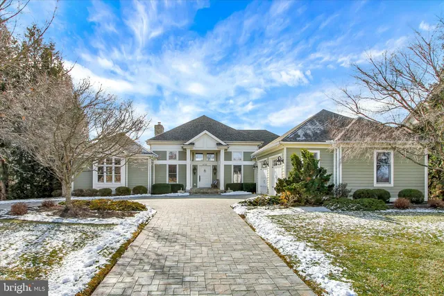 $749,000 | 6732 St Annes Drive, Fayetteville, PA 17222