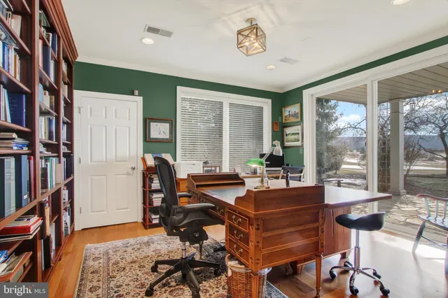 $749,000 | 6732 St Annes Drive, Fayetteville, PA 17222