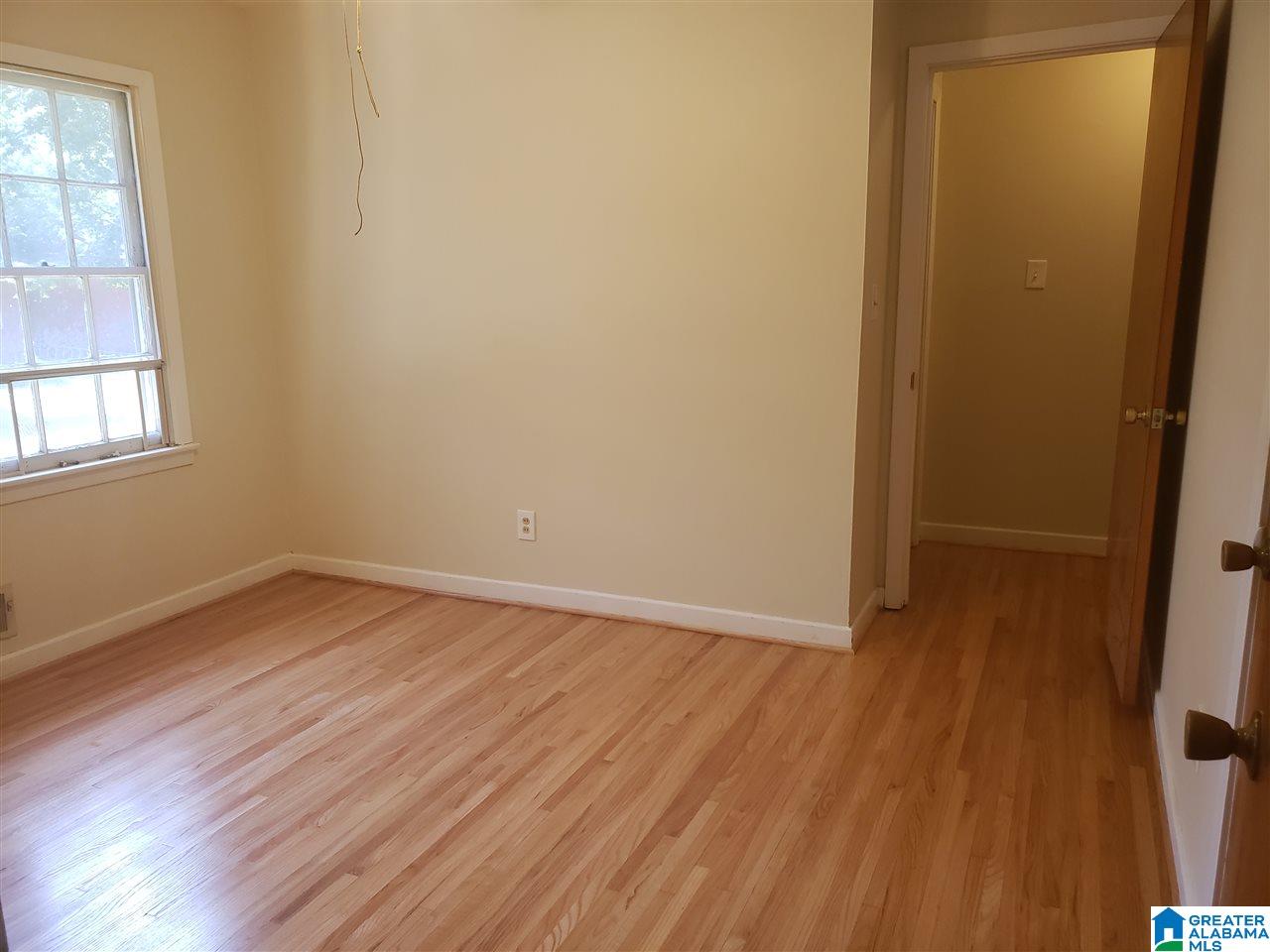 1525 Maple Avenue Southwest Birmingham, AL 35211 - Photo 9 of 27